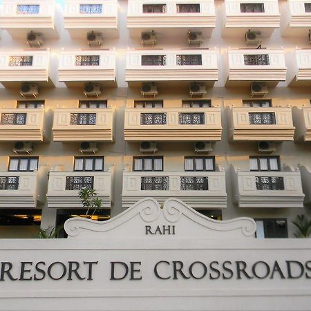 Resort De Crossroads Калангут Экстерьер фото